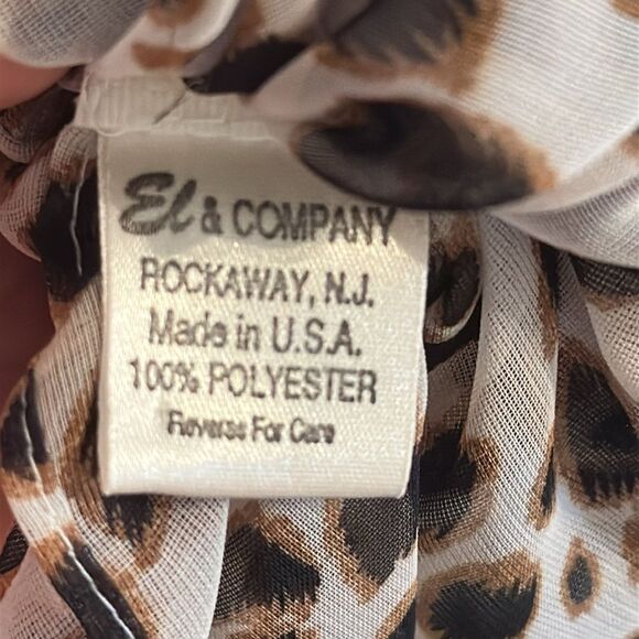 Vintage EL & Company Permanently Tied Semi Sheer Leopard Print Scarf - Picture 5 of 8